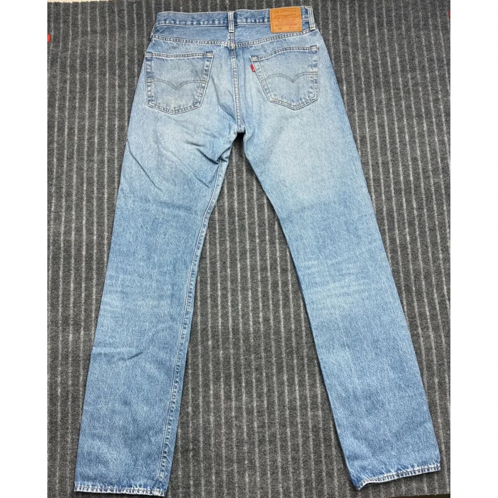 Levis 501 Original Fit Jeans 32x36 Blue Excellent Light Wash Button Fly (2187)